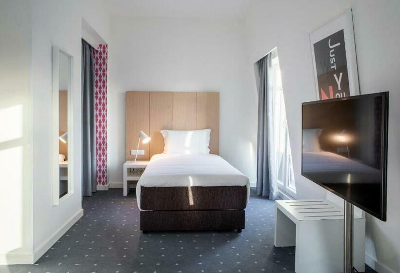 اتاق استاندارد سه نفره, Stay Hotel Lisboa Centro Chiado