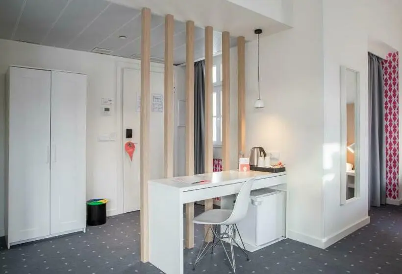 اتاق استاندارد سه نفره, Stay Hotel Lisboa Centro Chiado