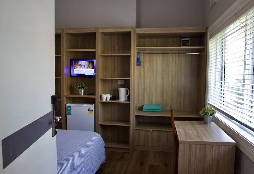 اتاق استاندارد با سرویس بهداشتی مشترک, Carnarvon Lodge Kirribilli, Sydney