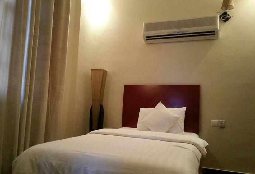 اتاق استاندارد یک نفره, Rimal Suites Apartments