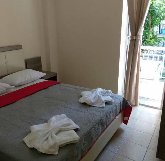 高级家庭房间, Simotel Ermis