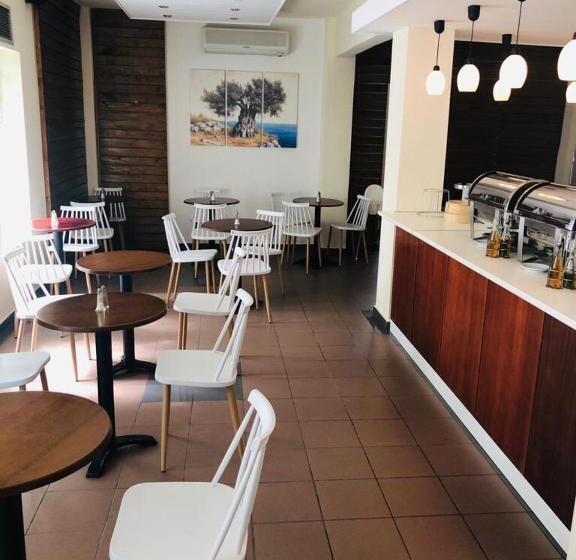 标准间, Simotel Ermis