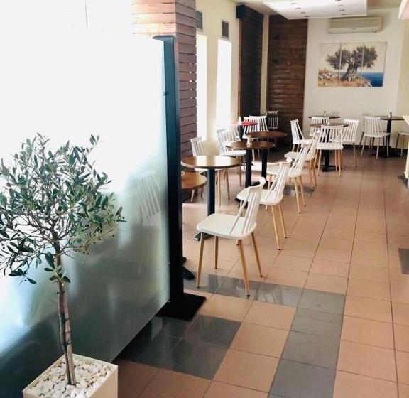 高级大房间, Simotel Ermis