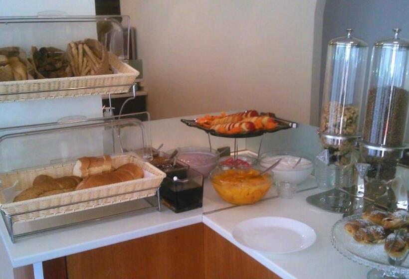 高级大房间, Simotel Ermis