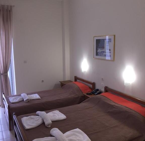 标准三人间, Simotel Ermis