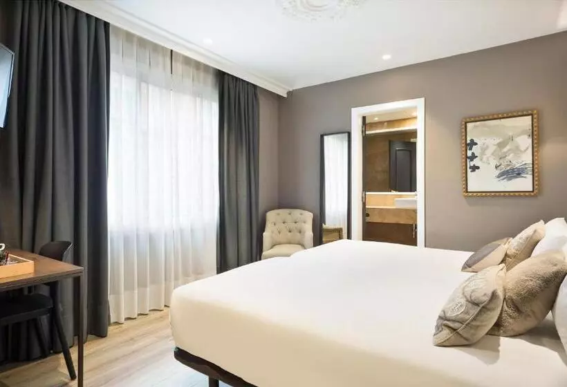 Habitació Estàndard, Acta Splendid