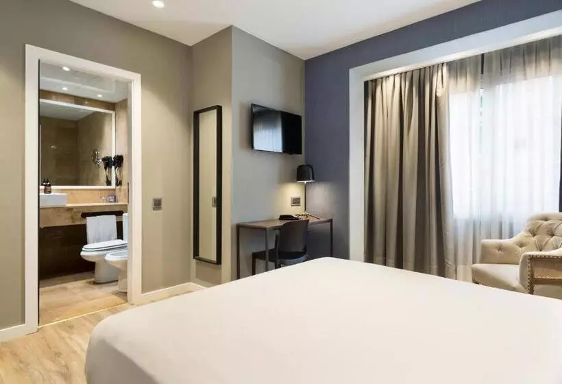 Habitació Estàndard, Acta Splendid