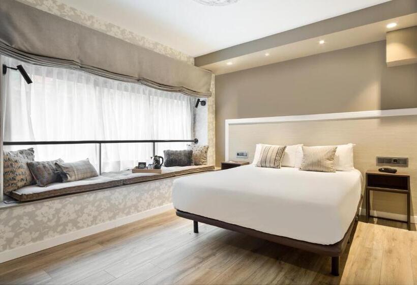 Номер Стандарт, Acta Splendid