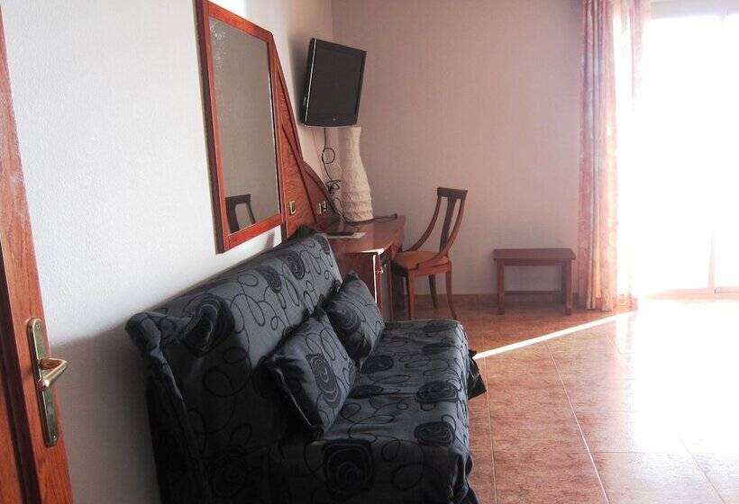 غرفة قياسية إطلالة جانبية علي البحر, Don ángel Roquetas De Mar