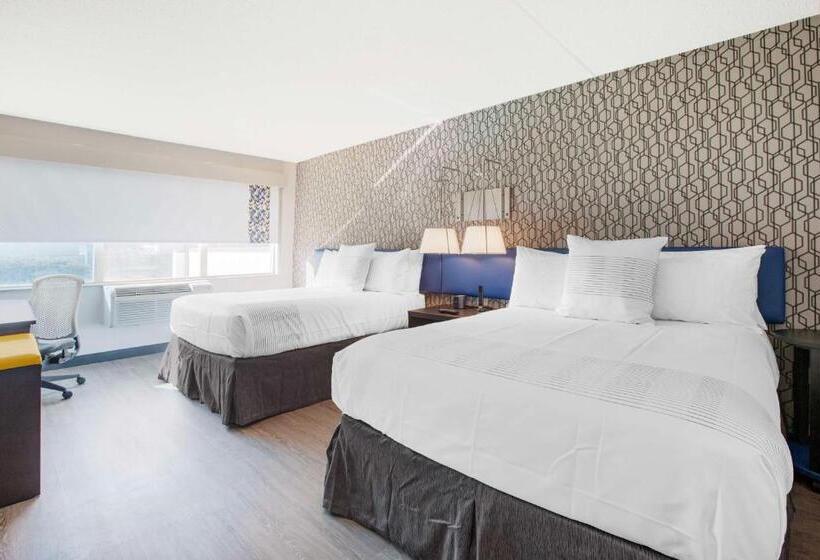 חדר סטנדרט מותאם לאדם עם מוגבלויות, Glō Best Western Mississauga Corporate Centre