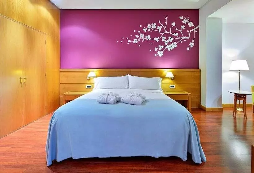 ジュニアスイート, Malaga Alameda Centro Affiliated By Meliá