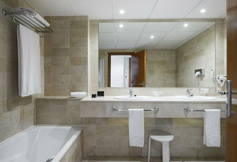 اتاق خانوادگی, Melia Benidorm