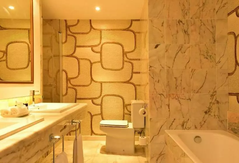 سوییت با چشم‌انداز باغ, Pestana Alvor Praia Premium Beach & Golf Resort