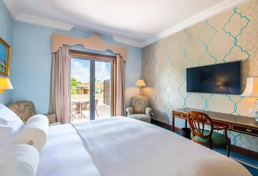 اتاق استاندارد با چشم‌انداز باغ, Pestana Palace Lisboa Hotel & National Monument   The Leading Hotels Of The World