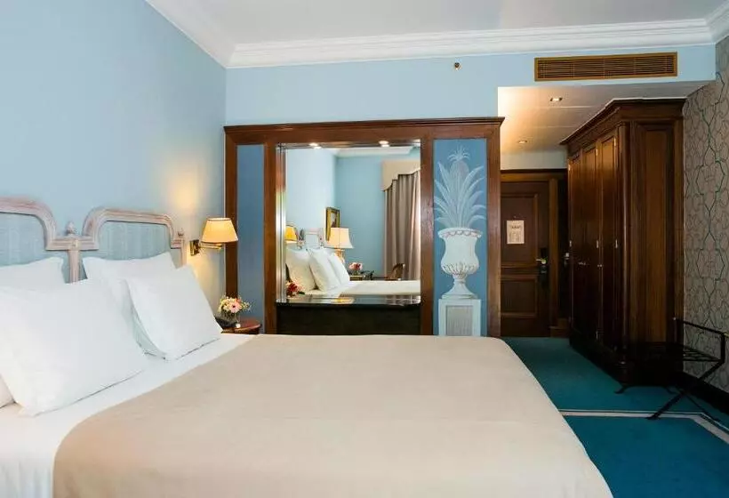 اتاق استاندارد با چشم‌انداز باغ, Pestana Palace Lisboa Hotel & National Monument   The Leading Hotels Of The World
