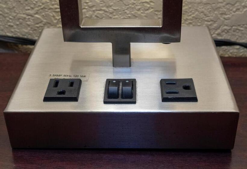 障害者適応デラックスルーム, Red Roof Inn Childress