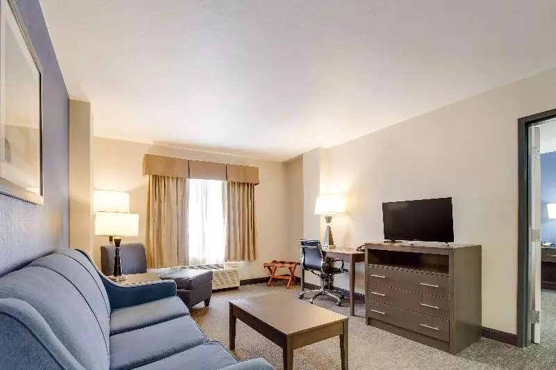 スイート, Surestay Plus Hotel By Best Western Houston Medical Center