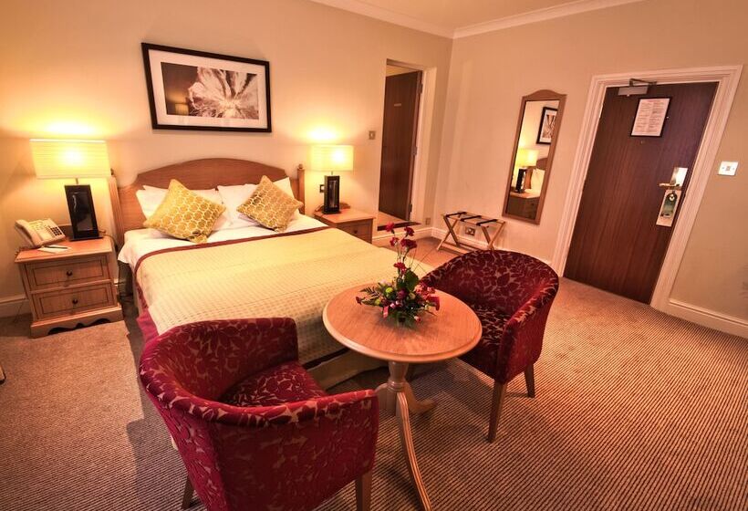 이그제큐티브 룸, The Abbey