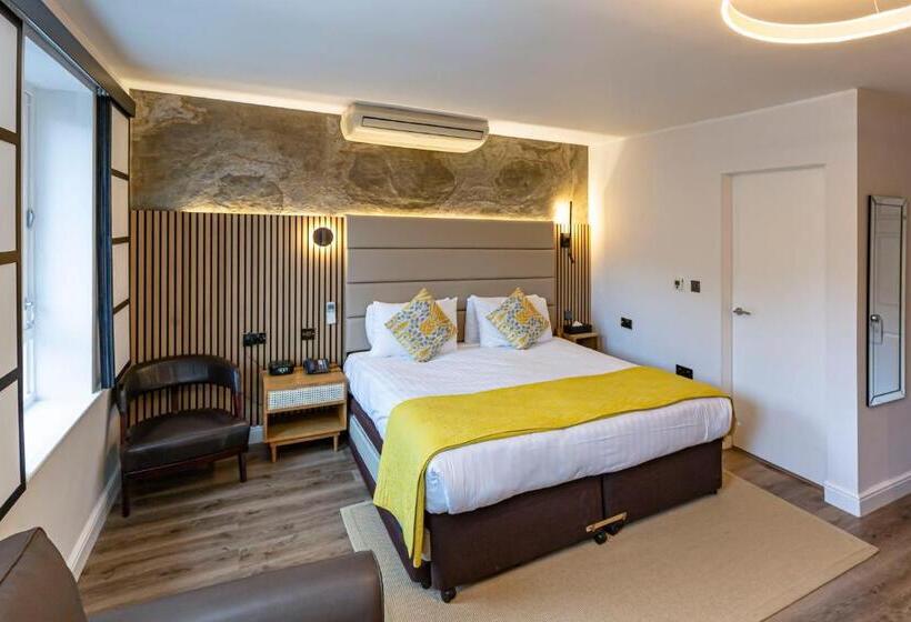 Номер Superior, The Studley