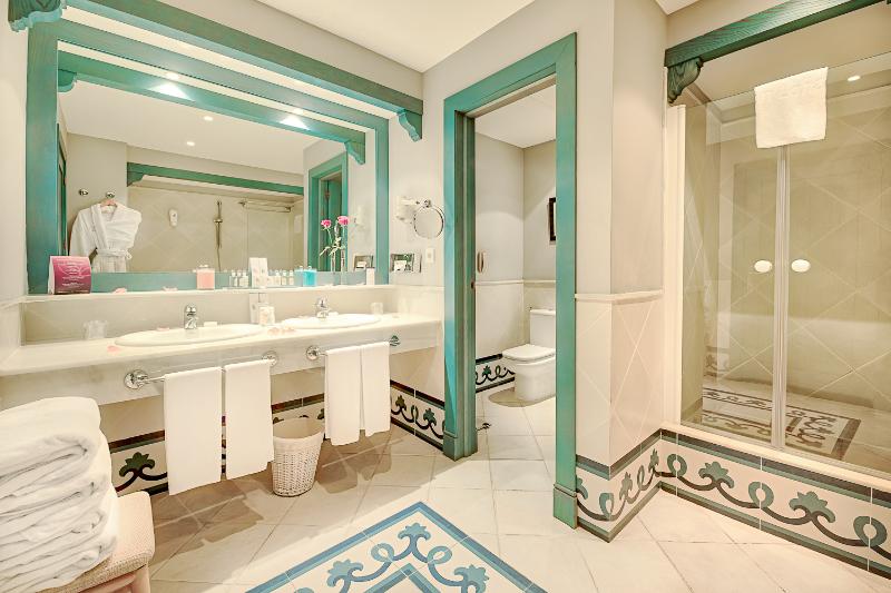 Люкс, LIVVO Volcán Lanzarote