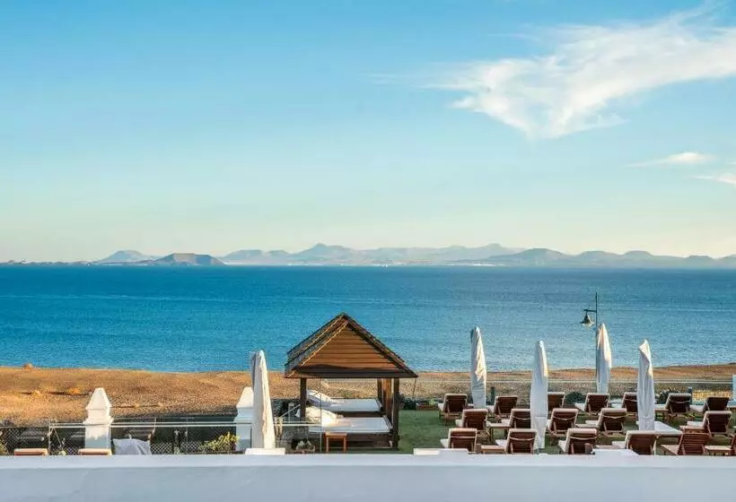 اتاق لوکس با چشم‌انداز دریا, LIVVO Volcán Lanzarote