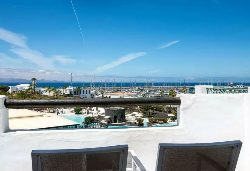 اتاق استاندارد با چشم‌انداز دریا, LIVVO Volcán Lanzarote