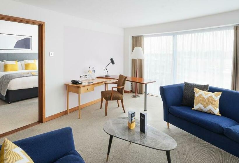 סוויטה, Voco Reading