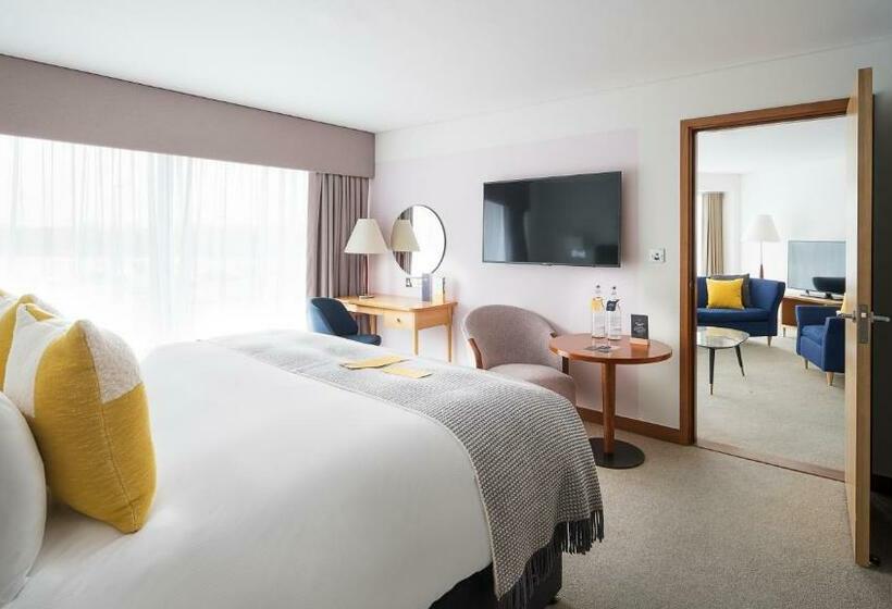 스위트, Voco Reading