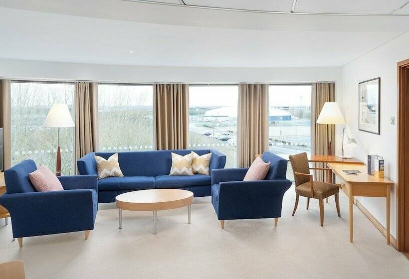 스위트, Voco Reading