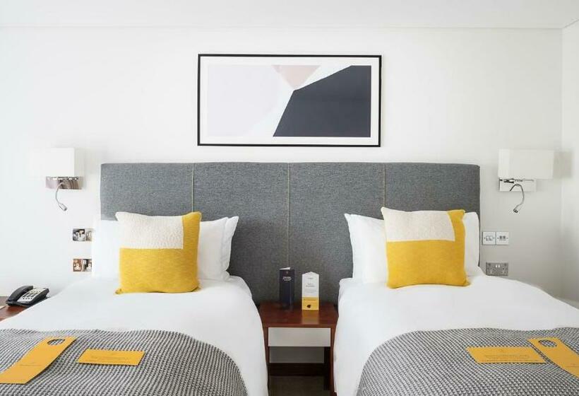 장애인을 위한 스탠다드 룸, Voco Reading