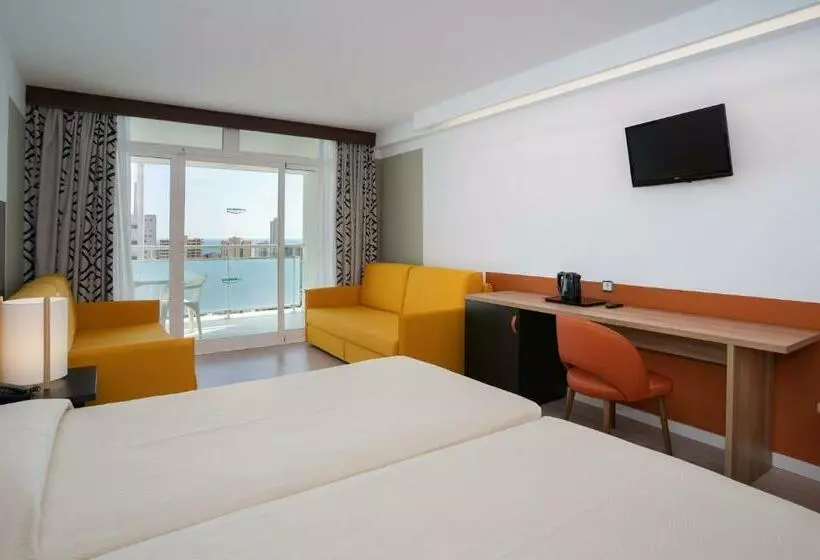 スタンダードトリプルルーム, Medplaya Hotel Flamingo Oasis