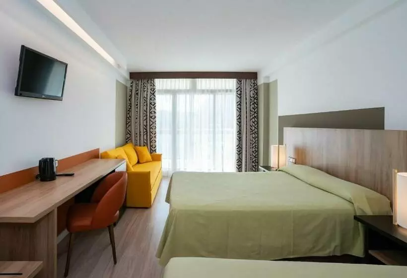 ファミリールーム, Medplaya Hotel Flamingo Oasis