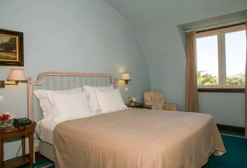 اتاق لوکس با چشم‌انداز شهر, Pestana Palace Lisboa Hotel & National Monument   The Leading Hotels Of The World