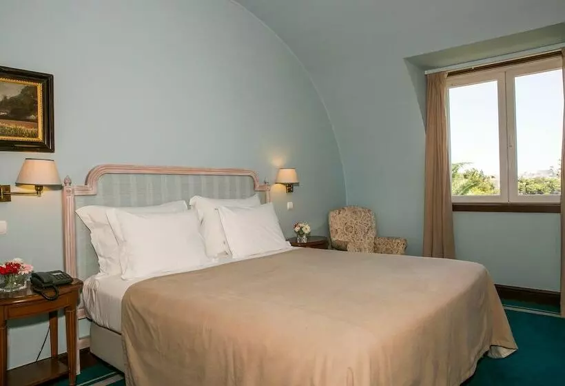 اتاق لوکس با چشم‌انداز شهر, Pestana Palace Lisboa Hotel & National Monument   The Leading Hotels Of The World