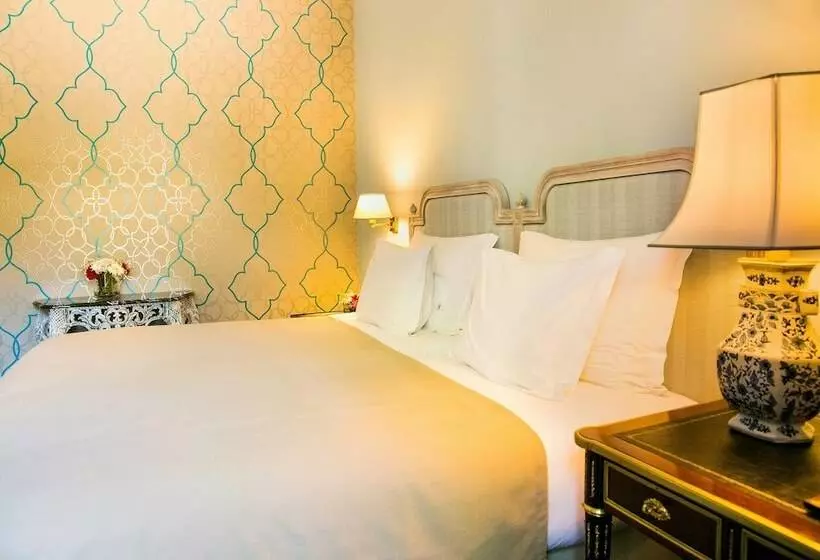 اتاق لوکس با چشم‌انداز شهر, Pestana Palace Lisboa Hotel & National Monument   The Leading Hotels Of The World