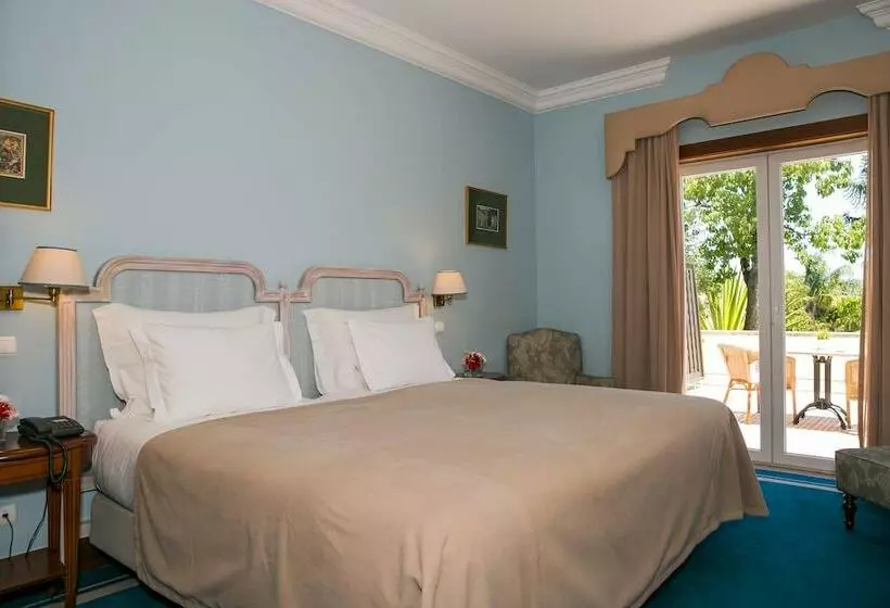 اتاق لوکس با چشم‌انداز باغ, Pestana Palace Lisboa Hotel & National Monument   The Leading Hotels Of The World