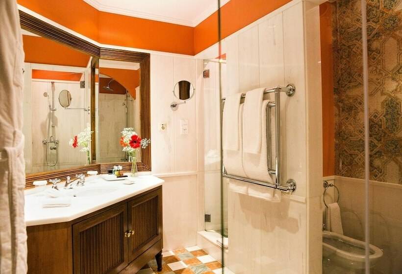 اتاق پریمیوم با چشمانداز باغ, Pestana Palace Lisboa Hotel & National Monument   The Leading Hotels Of The World