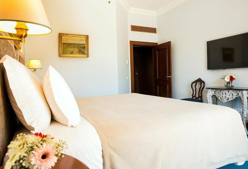 سوییت خانوادگی, Pestana Palace Lisboa Hotel & National Monument   The Leading Hotels Of The World