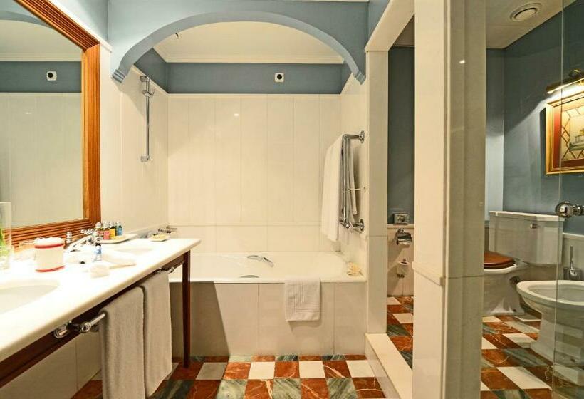 سوییت با چشمانداز باغ, Pestana Palace Lisboa Hotel & National Monument   The Leading Hotels Of The World