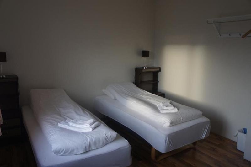 غرفة قياسية, Puente Real