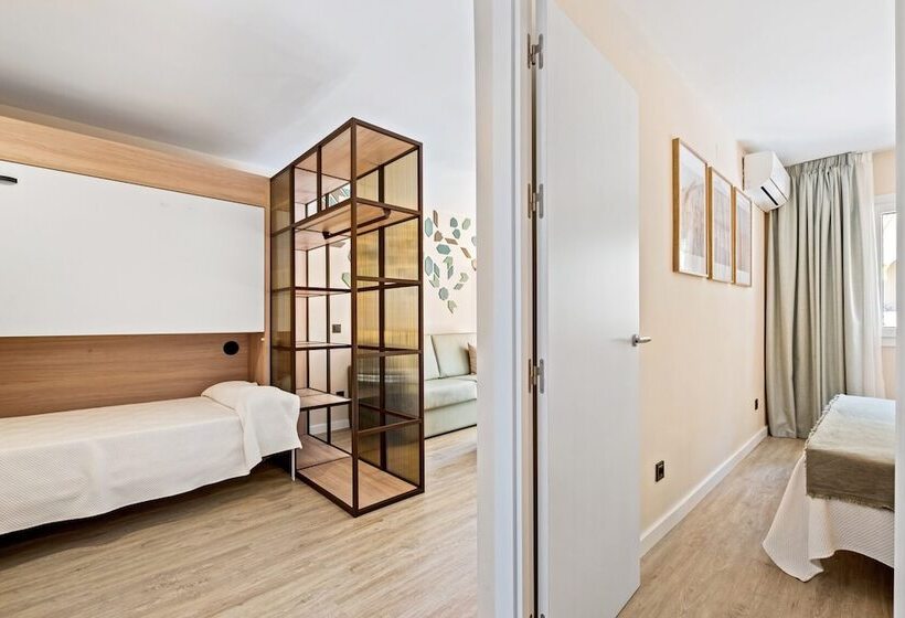 Suite Junior, Puente Real