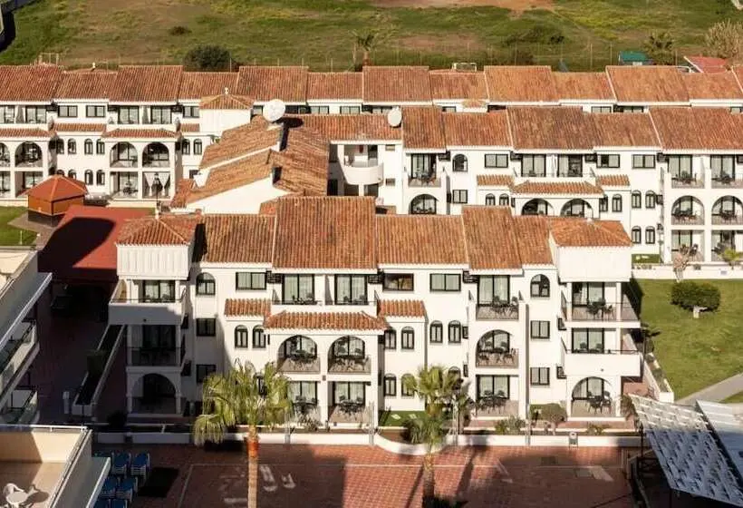 Suite Junior, Puente Real