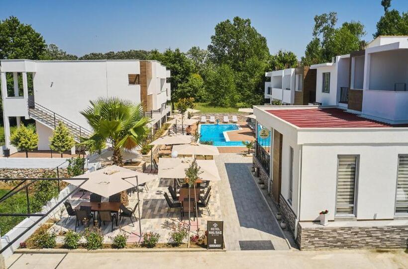 Deluxe Quadruple Room, Halibas