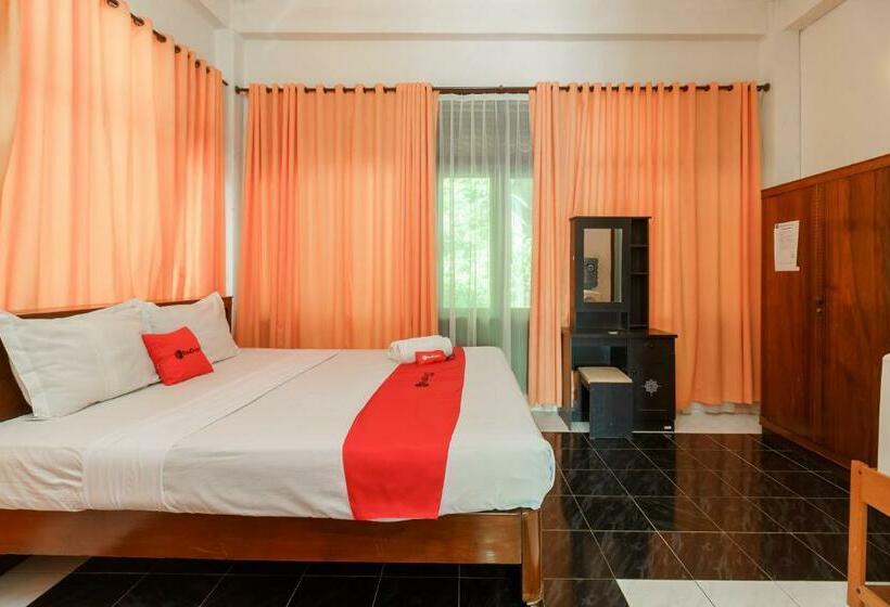 小型套房, Reddoorz @ Tuktuk Danau Toba