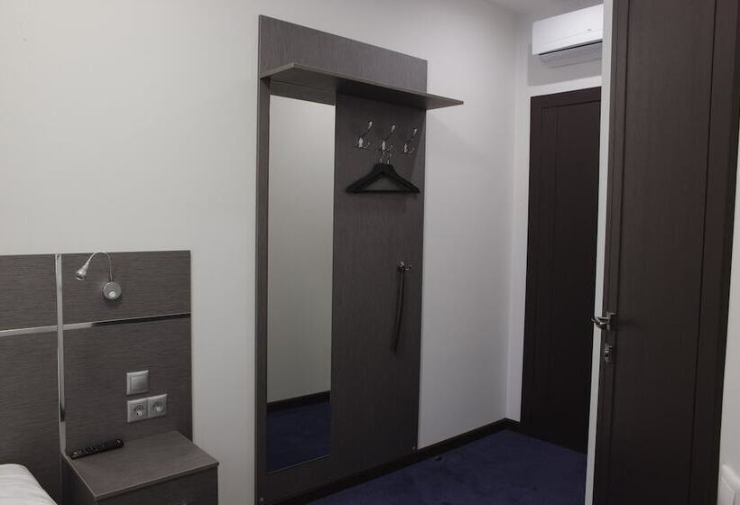 חדר סטנדרט יחיד, Kanna