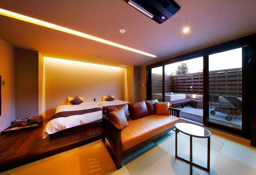 חדר דלוקס לשלושה, Tetsuka Ryokan