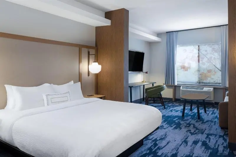 Sviitti King-vuode, Fairfield Inn & Suites Minneapolis North