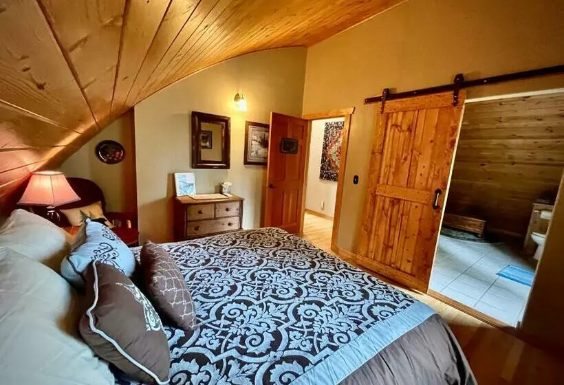 デラックスルーム, Moss Mountain Inn