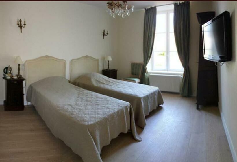 스탠다드 룸, Chambres D Hotes Chateau De Damigny