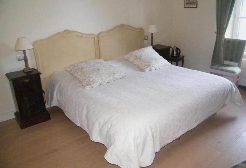 스탠다드 룸, Chambres D Hotes Chateau De Damigny